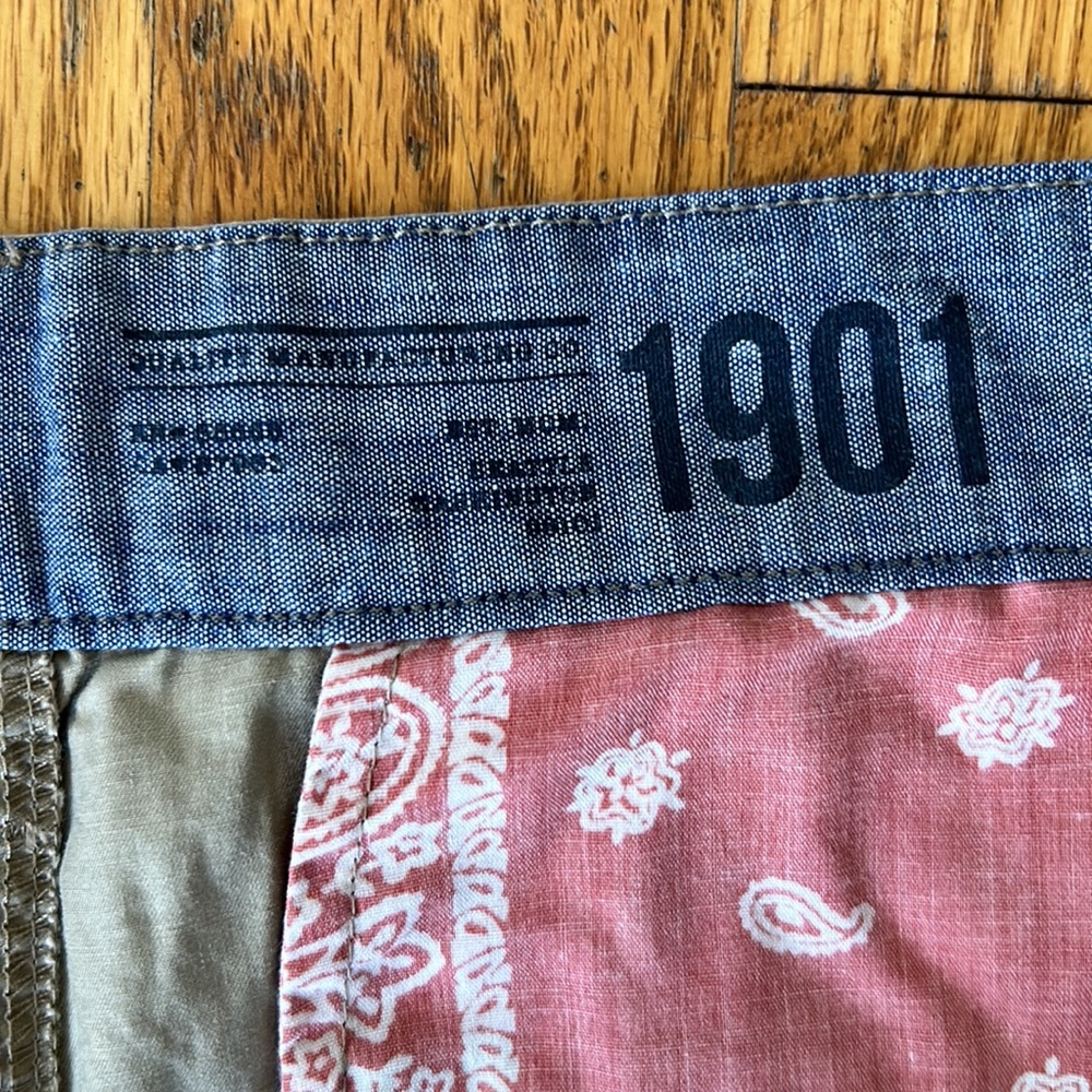 1901 Shorts - image 3